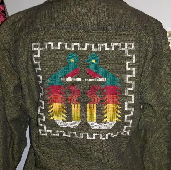 Handmade vintage button up - Picture 6 of 7